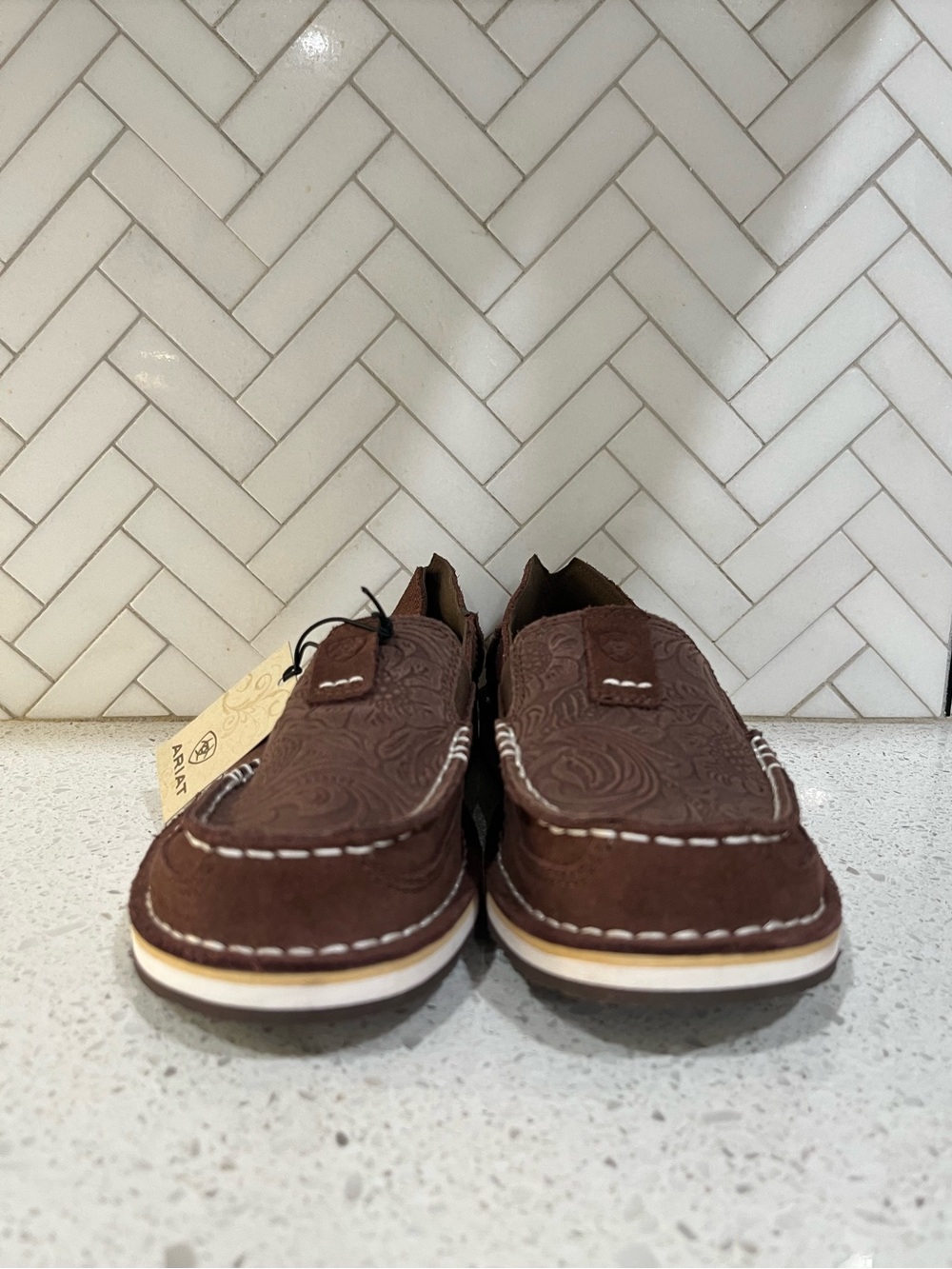 Ariat Women’s Cruiser Shoes Suede Leather Size 7.5 NWT - Picture 4 of 10